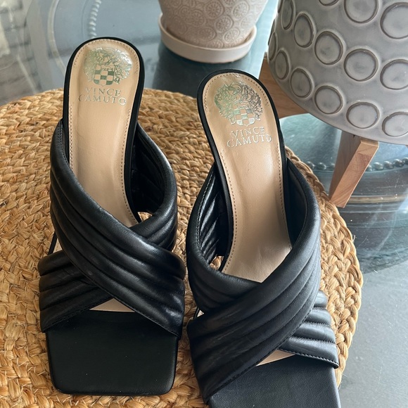 Women's shoes - Picture 3 of 6